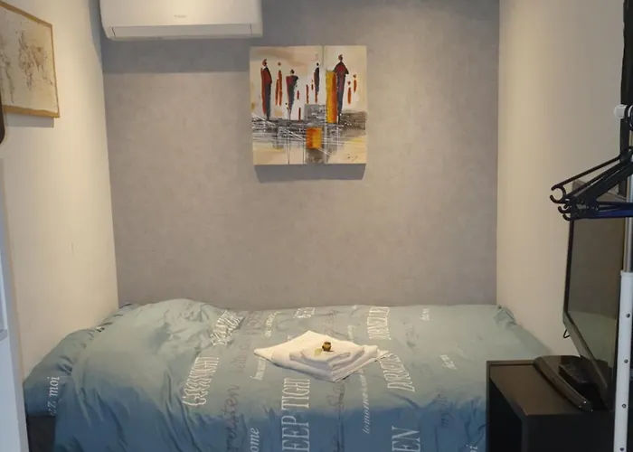 Homestay Bnbmarlies Oirsbeek