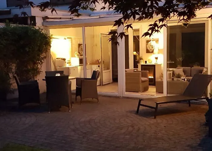 Homestay Bnbmarlies Oirsbeek