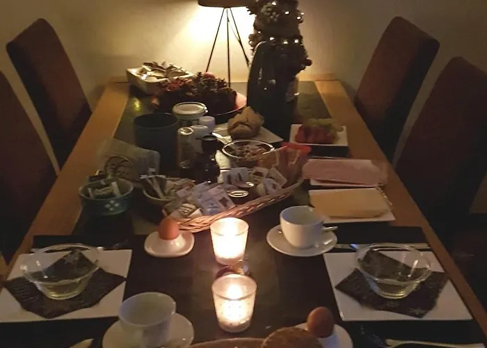 Bnbmarlies Homestay Oirsbeek